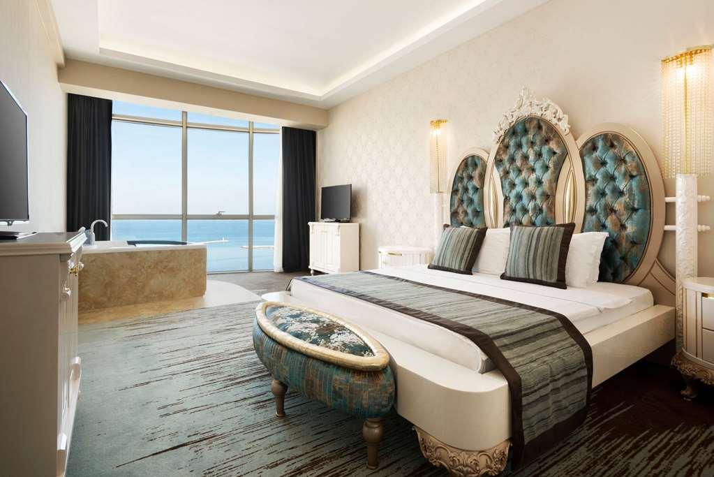 Ramada By Wyndham Iskenderun Hotel Værelse billede