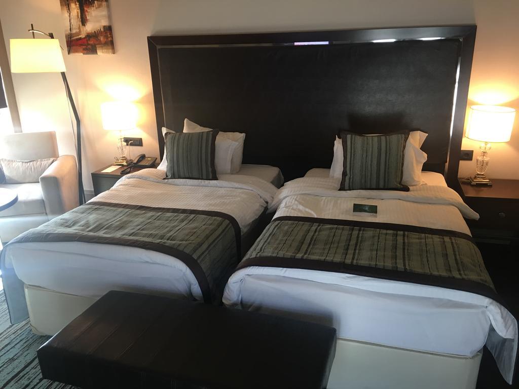 Ramada By Wyndham Iskenderun Hotel Eksteriør billede