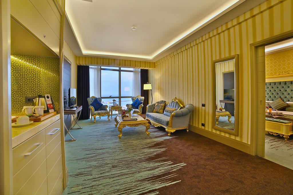 Ramada By Wyndham Iskenderun Hotel Eksteriør billede