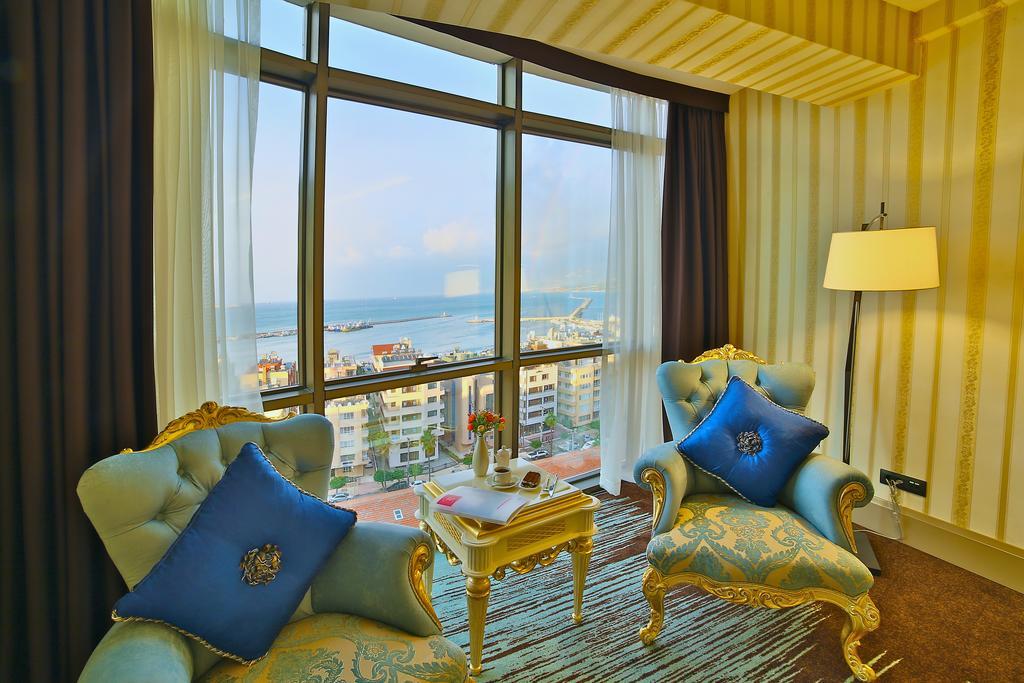 Ramada By Wyndham Iskenderun Hotel Eksteriør billede